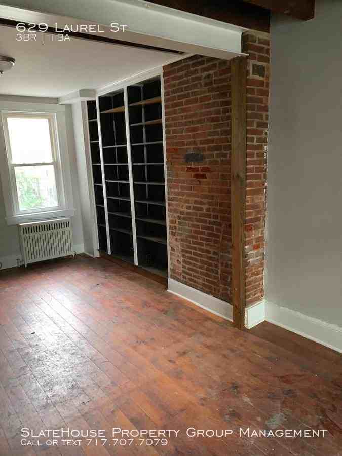 629 Laurel St - Photo 2 of 13