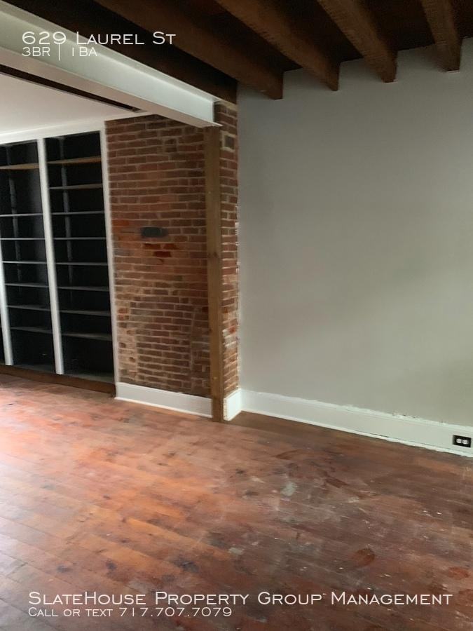 629 Laurel St - Photo 3 of 13