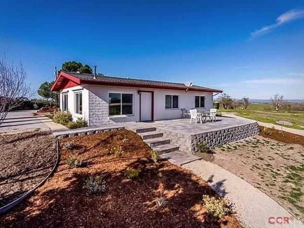 6390 Vista De Robles Pl - Photo 3 of 13