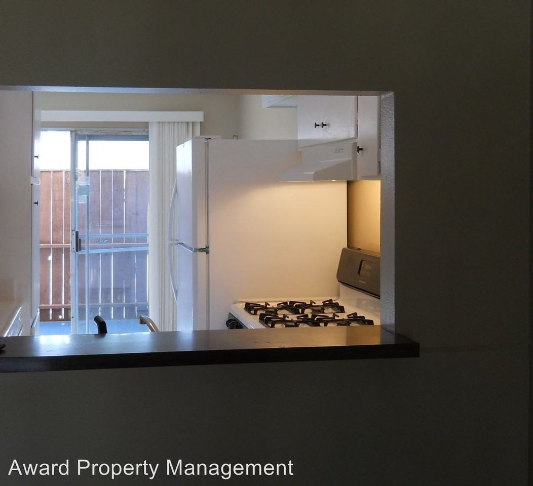 435 Woodlawn Ave #D - Photo 3 of 10