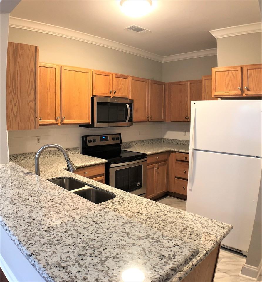 710 E Boyd Dr #1706 - Photo 7 of 15