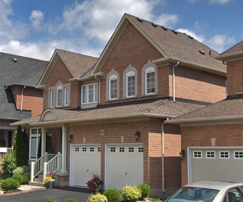 347 Burloak Dr - Photo 2 of 4