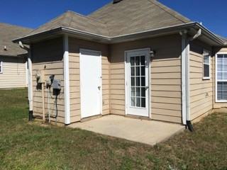 145 Mayfair Ln - Photo 2 of 21