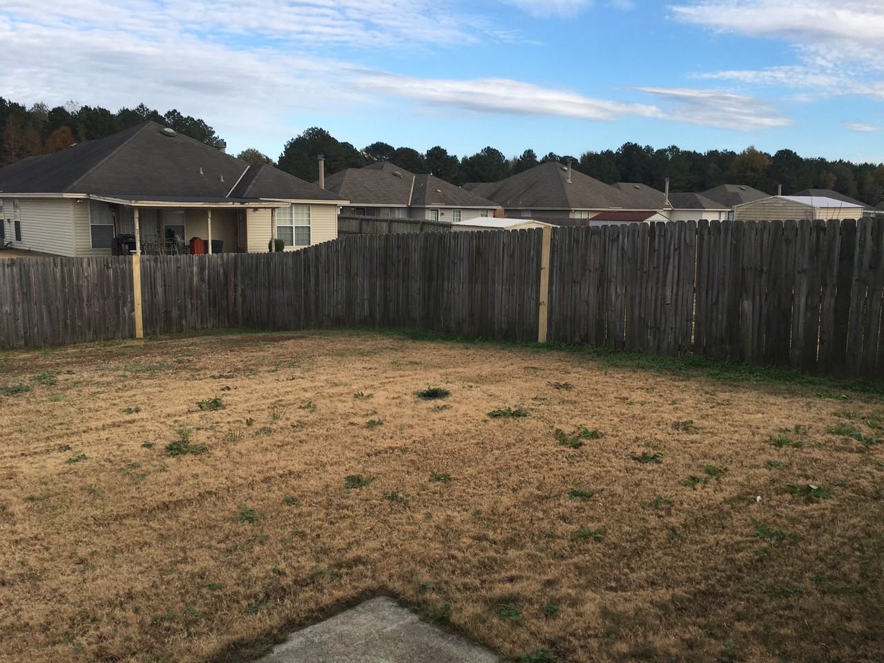 146 Barnes Ct - Photo 2 of 25