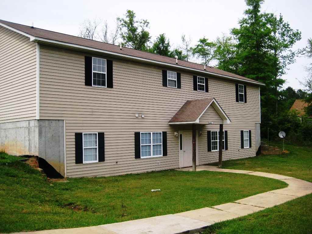 121 Irish Ln - Photo 2 of 2