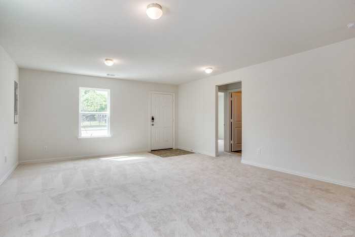 3840 Radford Rd - Photo 3 of 20