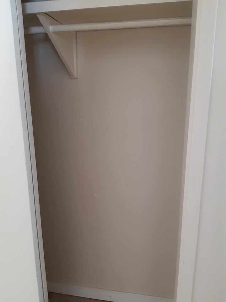 11010 53 Avenue #2 Bedroom - Photo 3 of 27