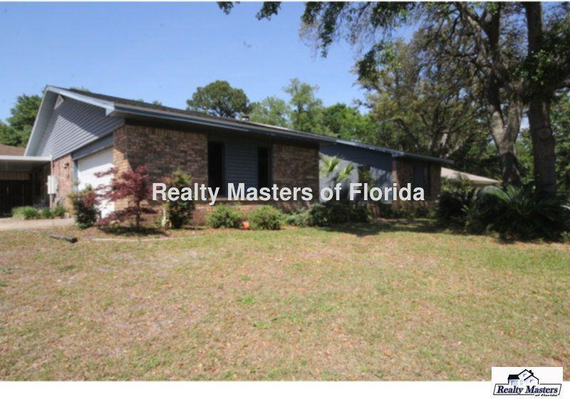 7814 Bay Meadows Dr - Photo 2 of 21