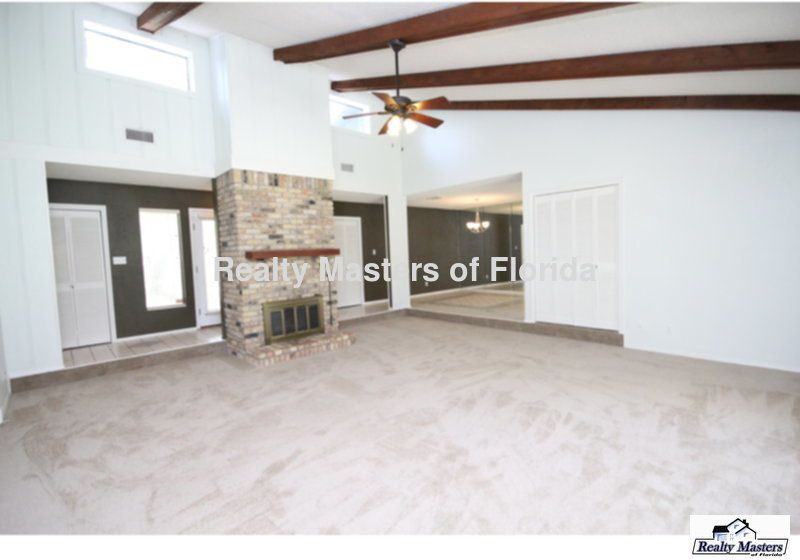 7814 Bay Meadows Dr - Photo 3 of 21