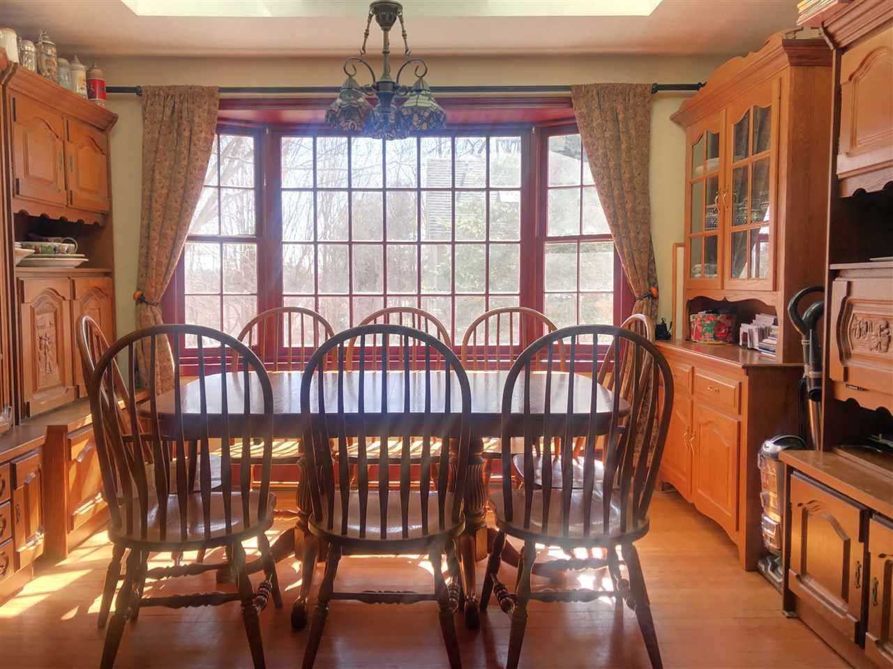 106 Main St - Photo 3 of 33