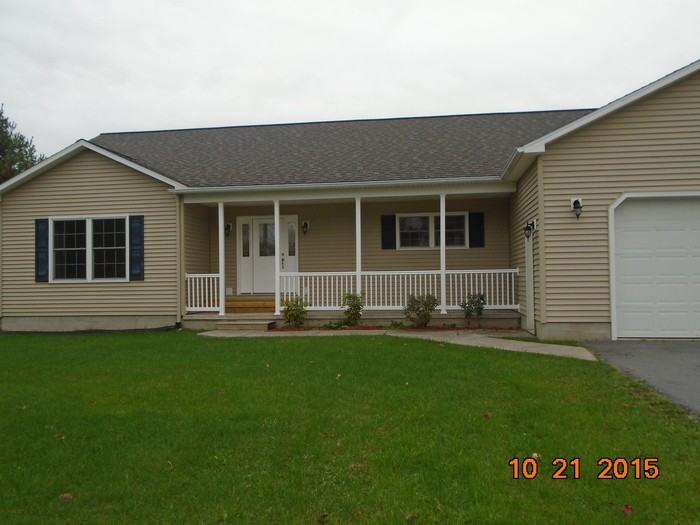 25372 Stewart Dr - Photo 3 of 42