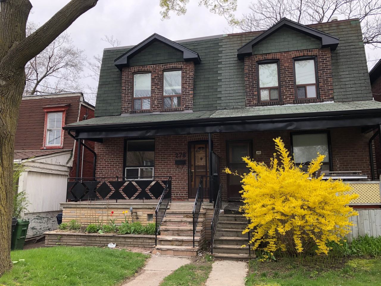 Bathurst St & Dupont St - Photo 3 of 10