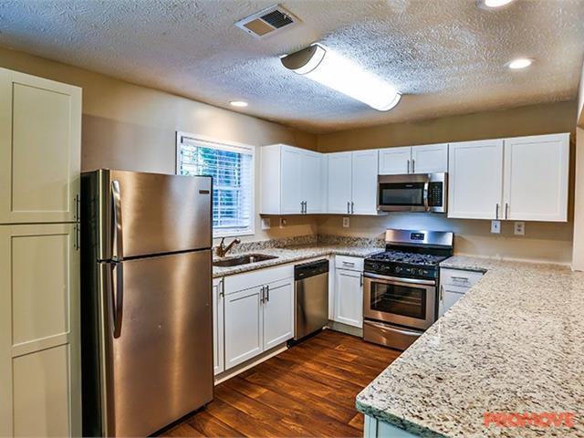 Gardens of East Cobb - Photo 3 of 10