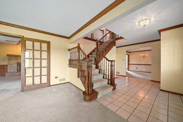 10411 Palos West Dr - Photo 2 of 19