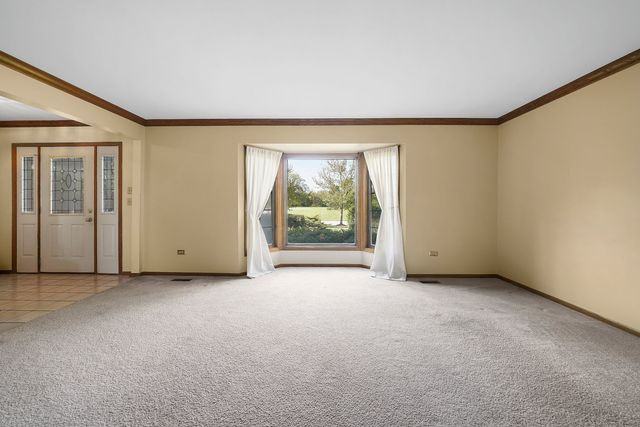 10411 Palos West Dr - Photo 3 of 19