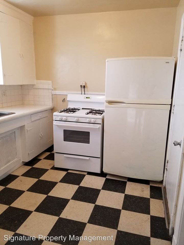 3404 Wellington St - Photo 2 of 11