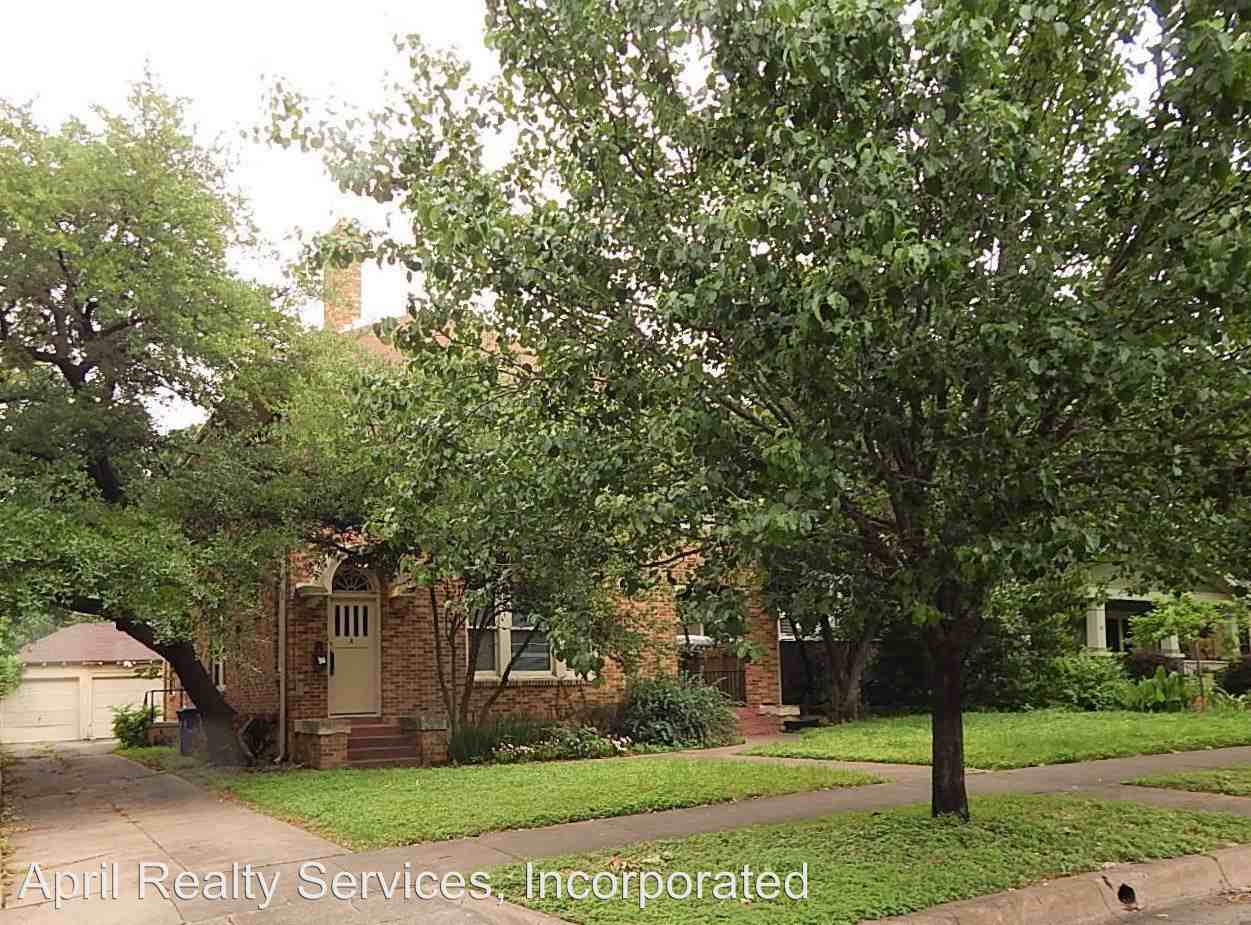 112 Laurel Ln - Photo 2 of 12