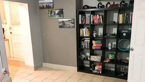 544-52 W Briar - Photo 2 of 5