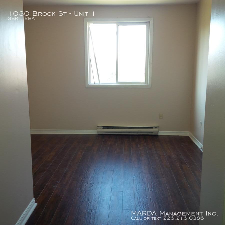 1030 Brock St - Photo 2 of 8