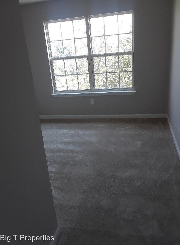 206 N Ember Dr - Photo 2 of 22