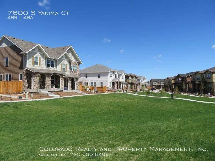 7600 S Yakima Ct - Photo 2 of 29