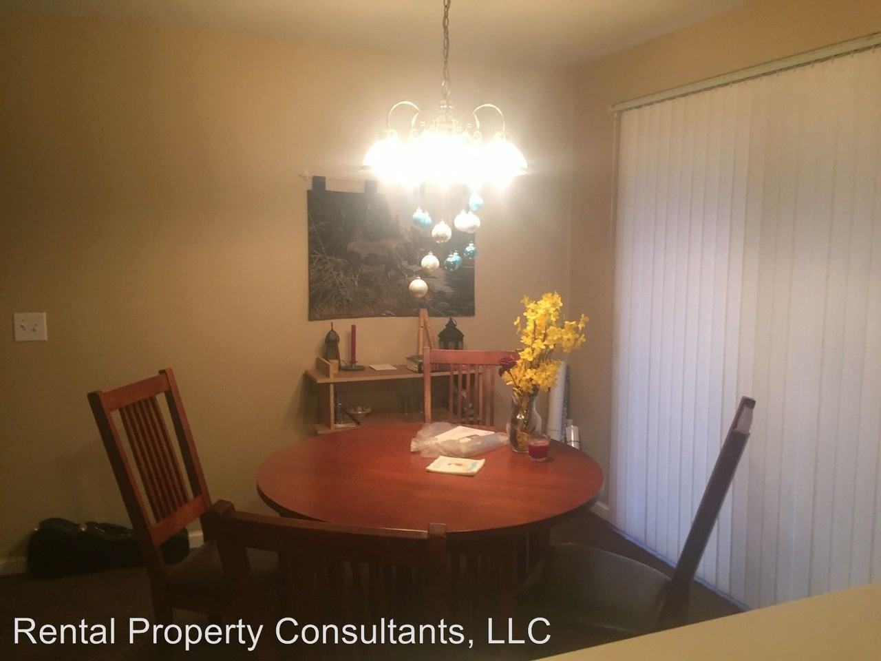 2643 Woodmeadow Dr SE - Photo 3 of 8