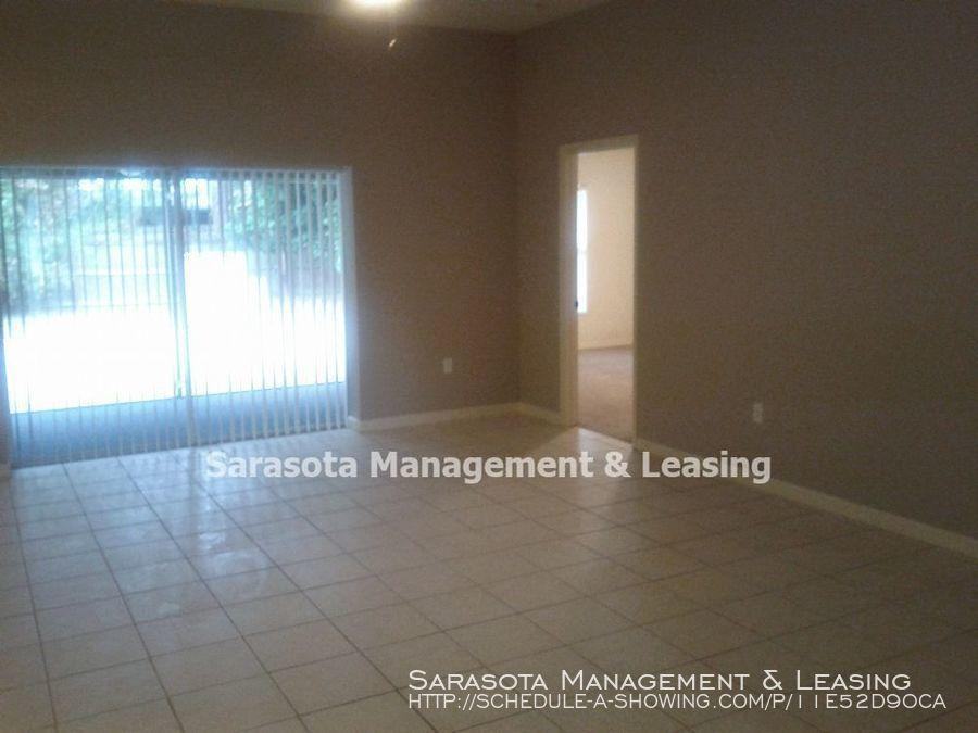 4251 Molokai Dr - Photo 2 of 6