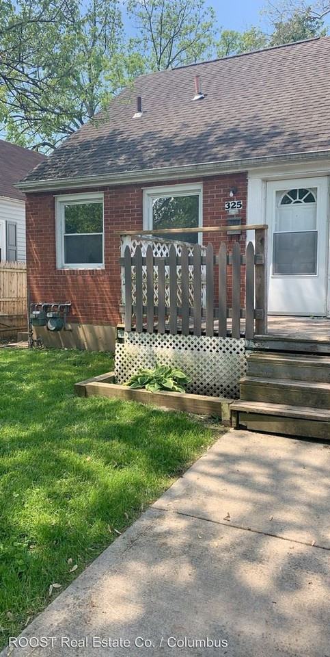 325 S Powell Ave - Photo 2 of 14