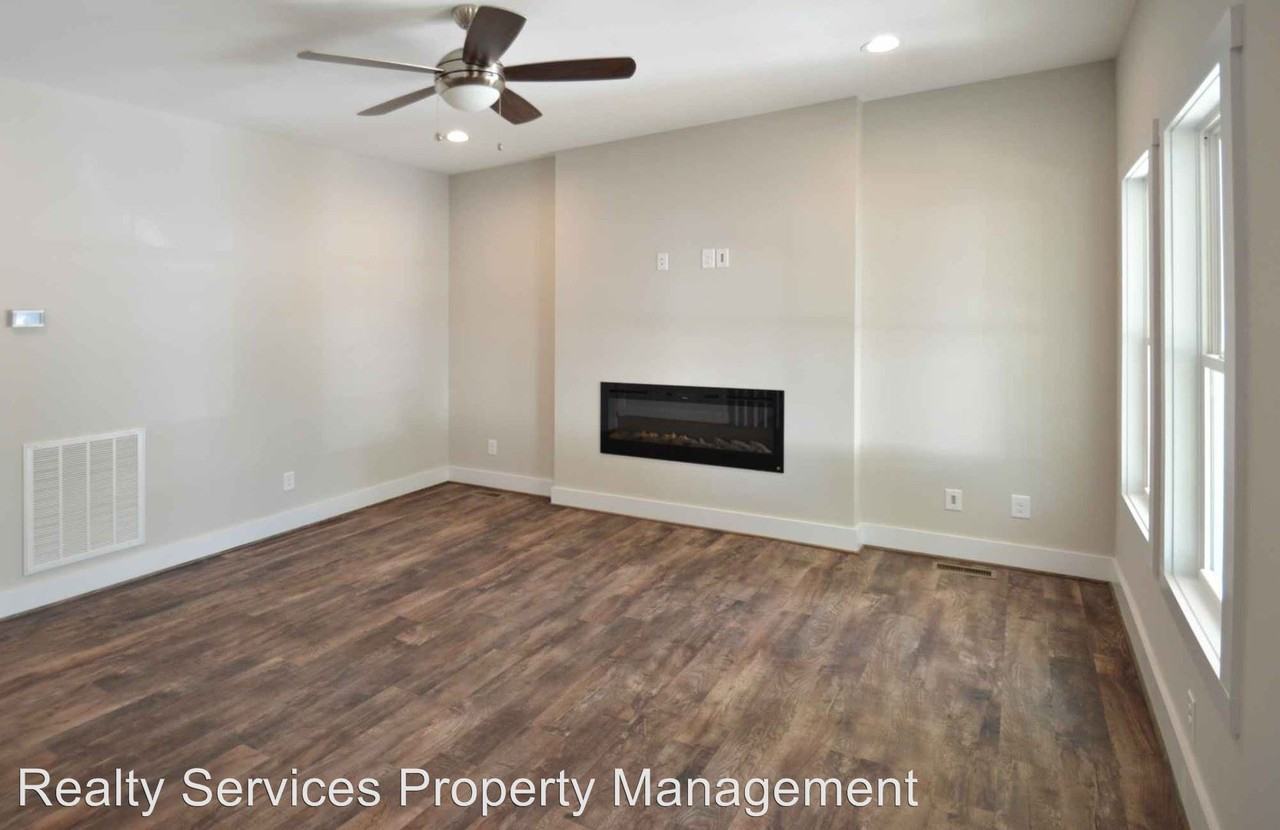 405 Northwynd Cir - Photo 2 of 11