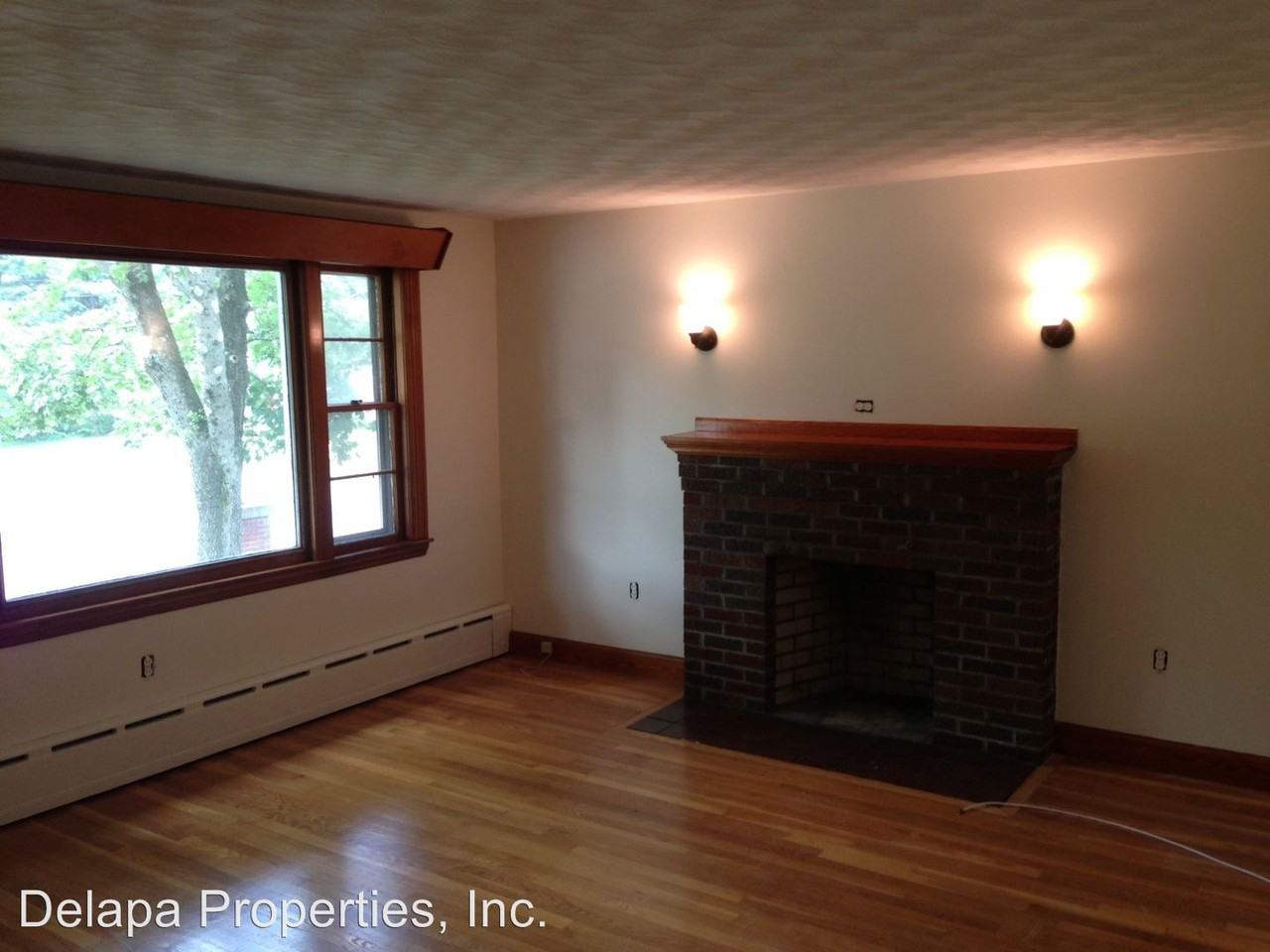 57 Frairy St - Photo 3 of 4