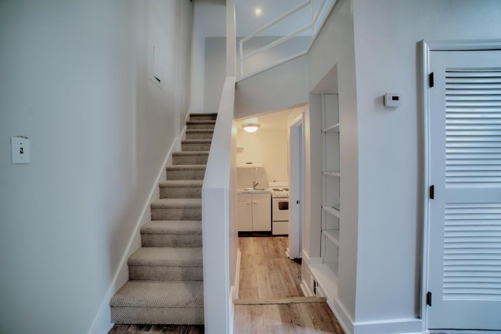 120 Lafayette Dr NE - Photo 3 of 16