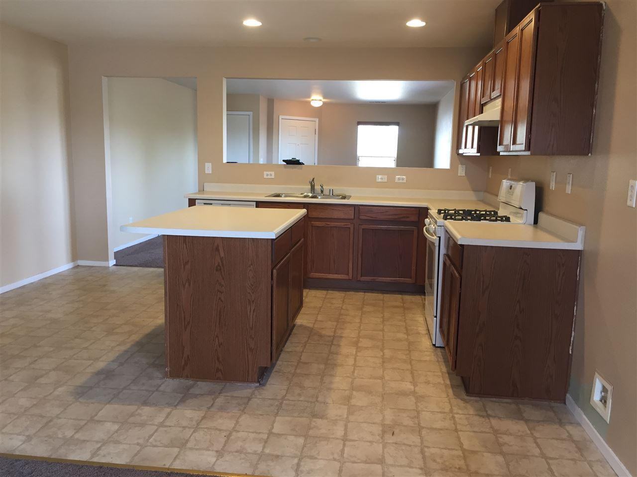 1199 Hushfield Ct - Photo 2 of 11