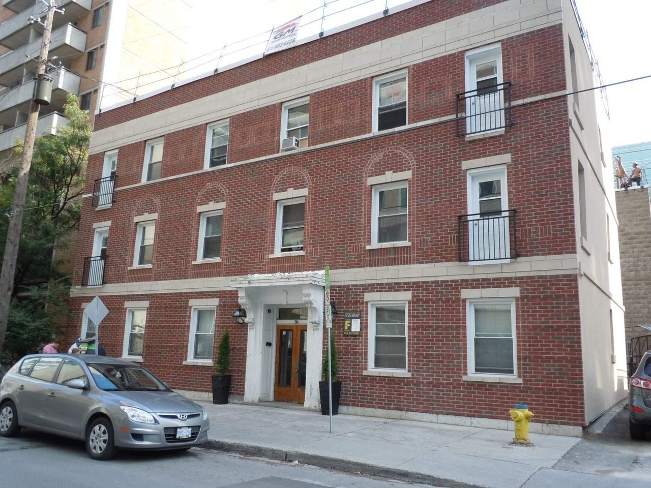 214 Gloucester Street 06, Ottawa, ON K2P0A8 2 Bedroom Apartment for