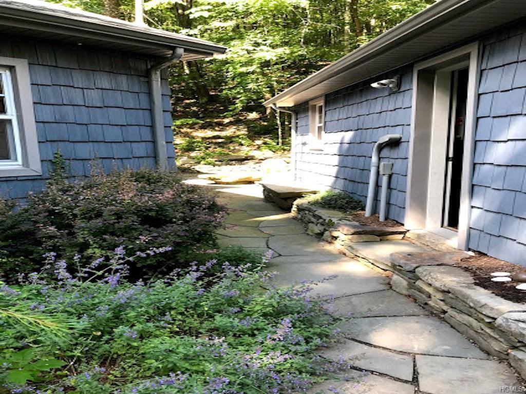 71 Brooktrail Rd - Photo 3 of 36