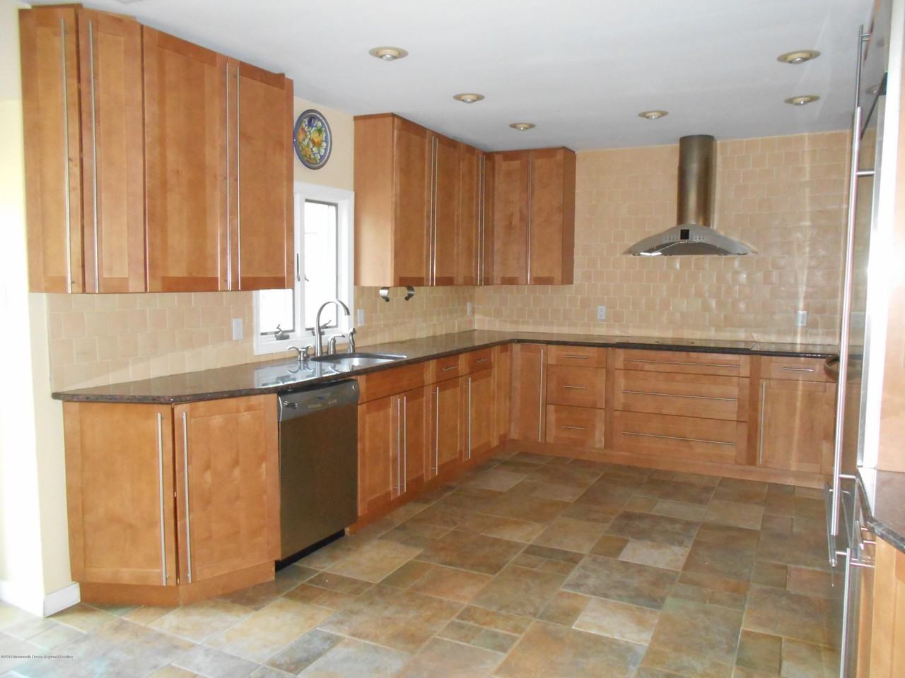 10 Harvest Ct - Photo 2 of 24