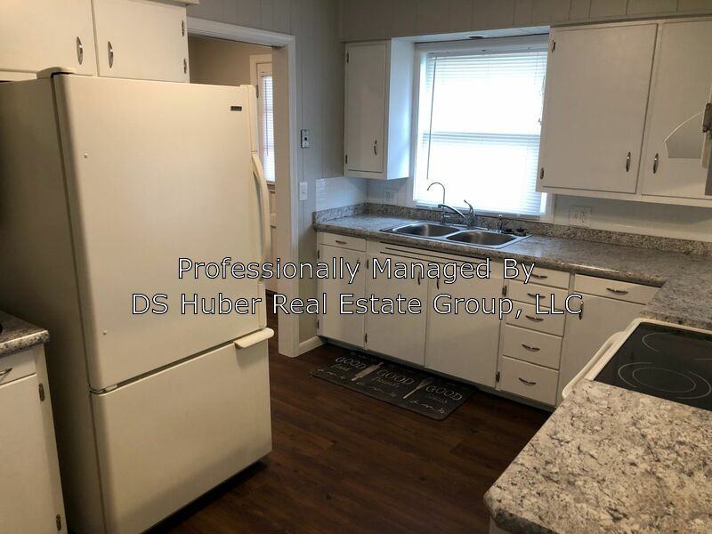1943 Eifert Rd - Photo 3 of 14
