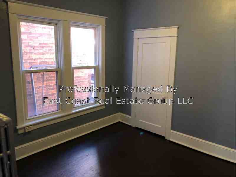 14 E Washington St #2F - Photo 3 of 21