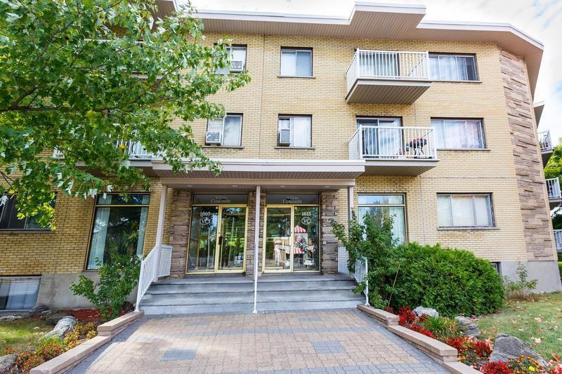 1605 boul. de la Concorde est Apartments 1605 Boul. De La Concorde