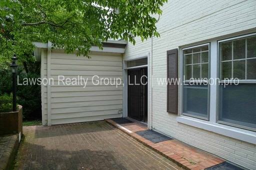 2222 Stanley Ave SE - Photo 3 of 34