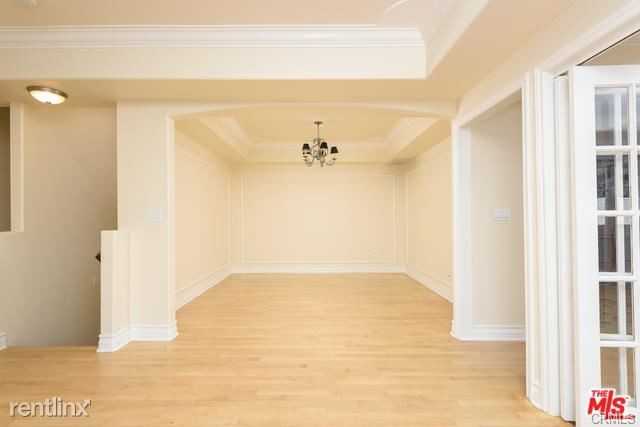 11723 Mayfield Ave - Photo 2 of 10