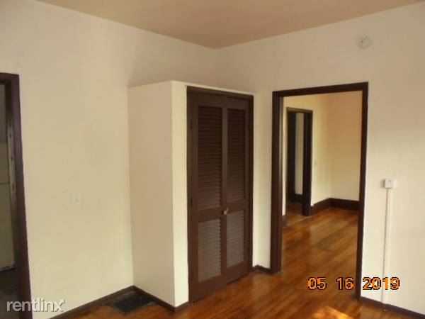 213 Flint St - Photo 3 of 7