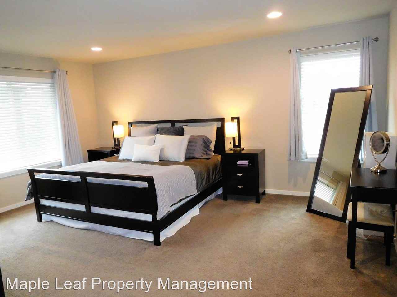 3915 NE 24th Ct - Photo 3 of 48