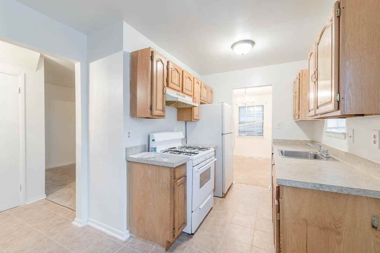 36 Bayberry Pl - Photo 2 of 8