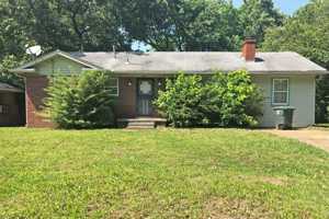 featured image of 1892 Coventry Dr