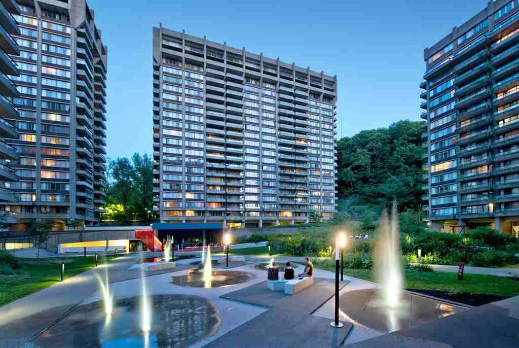 4858 Chemin de la Côte-des-Neiges