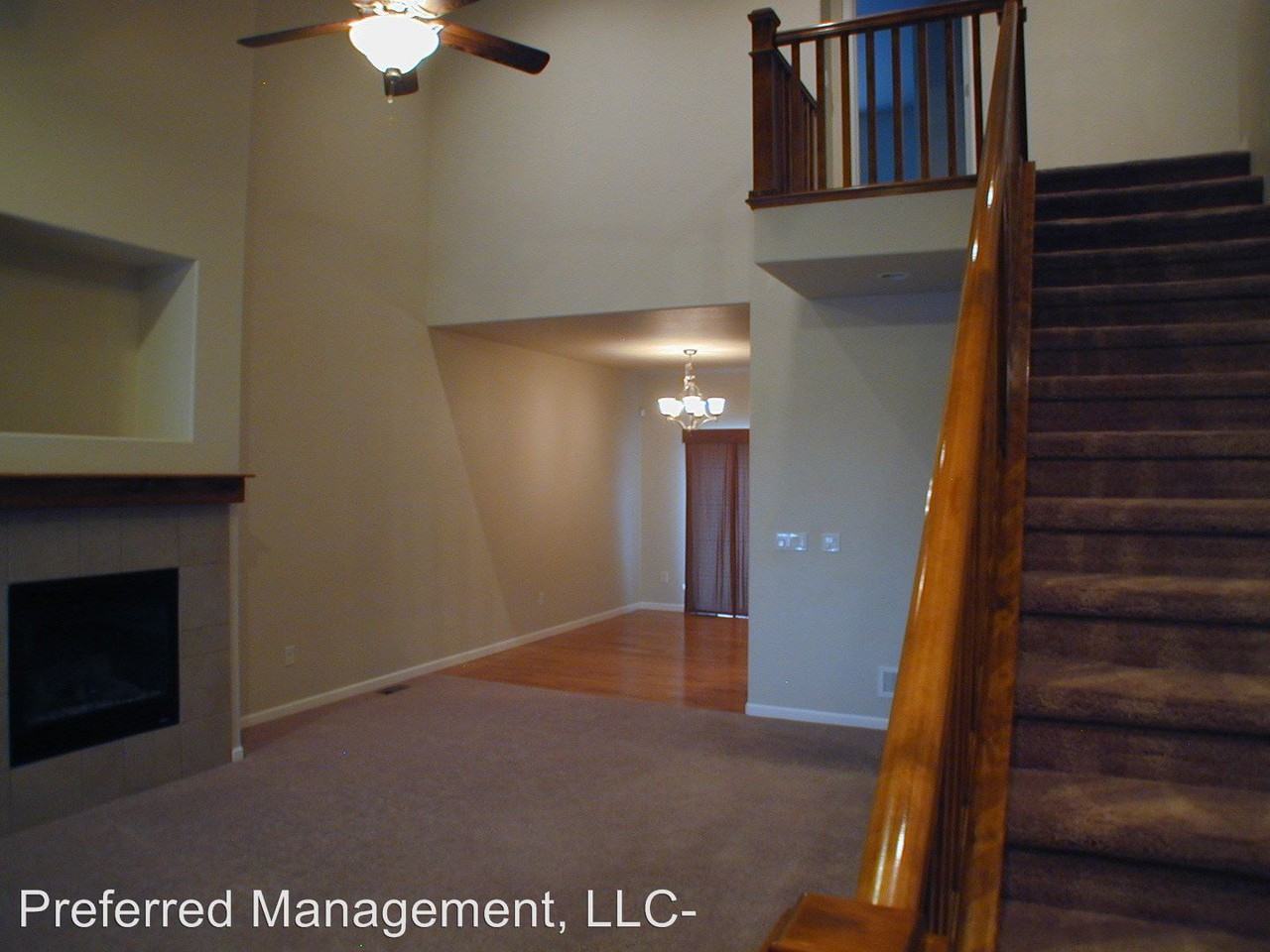 1113 Wendy Ln - Photo 3 of 25