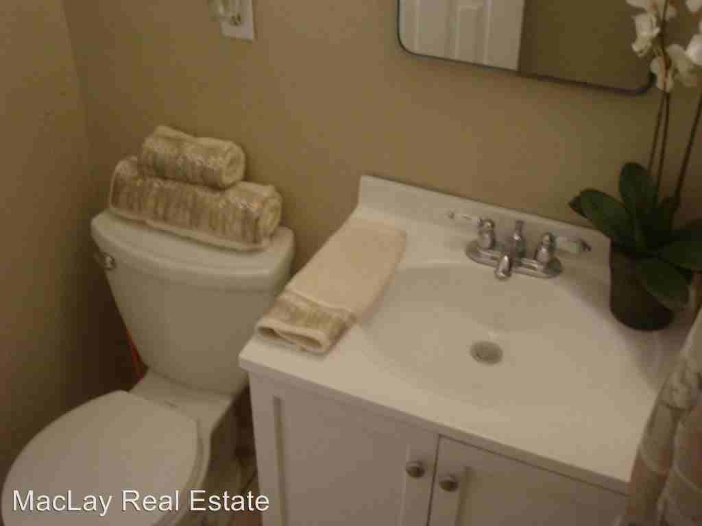 4232 N 33rd Dr - Photo 2 of 8