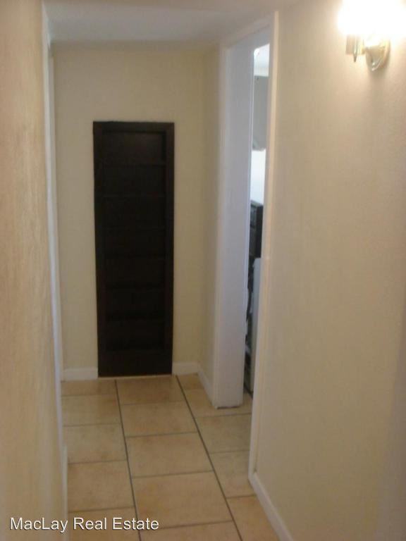 4232 N 33rd Dr - Photo 3 of 8