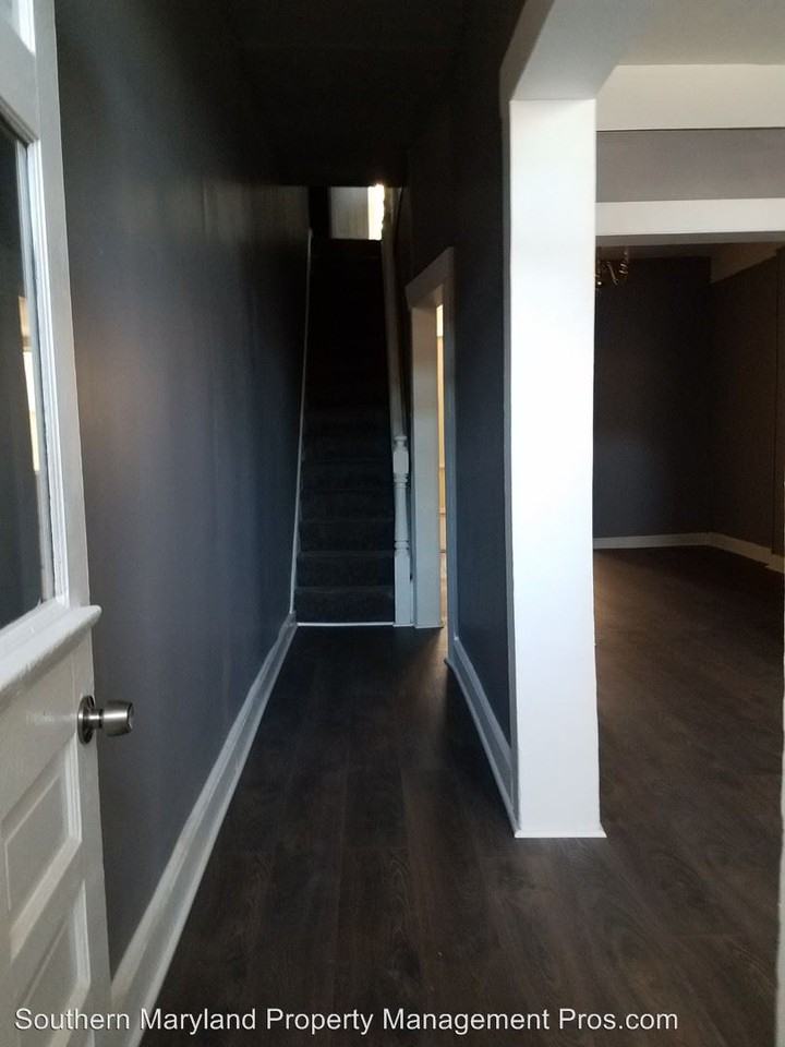 2548 Frederick Avenue - Photo 2 of 20