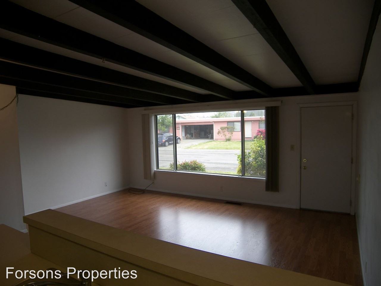 1050 Forson Rd - Photo 2 of 11